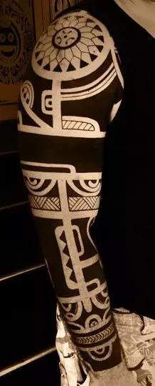 Patutiki, l'art du tatouage des îles Marquises